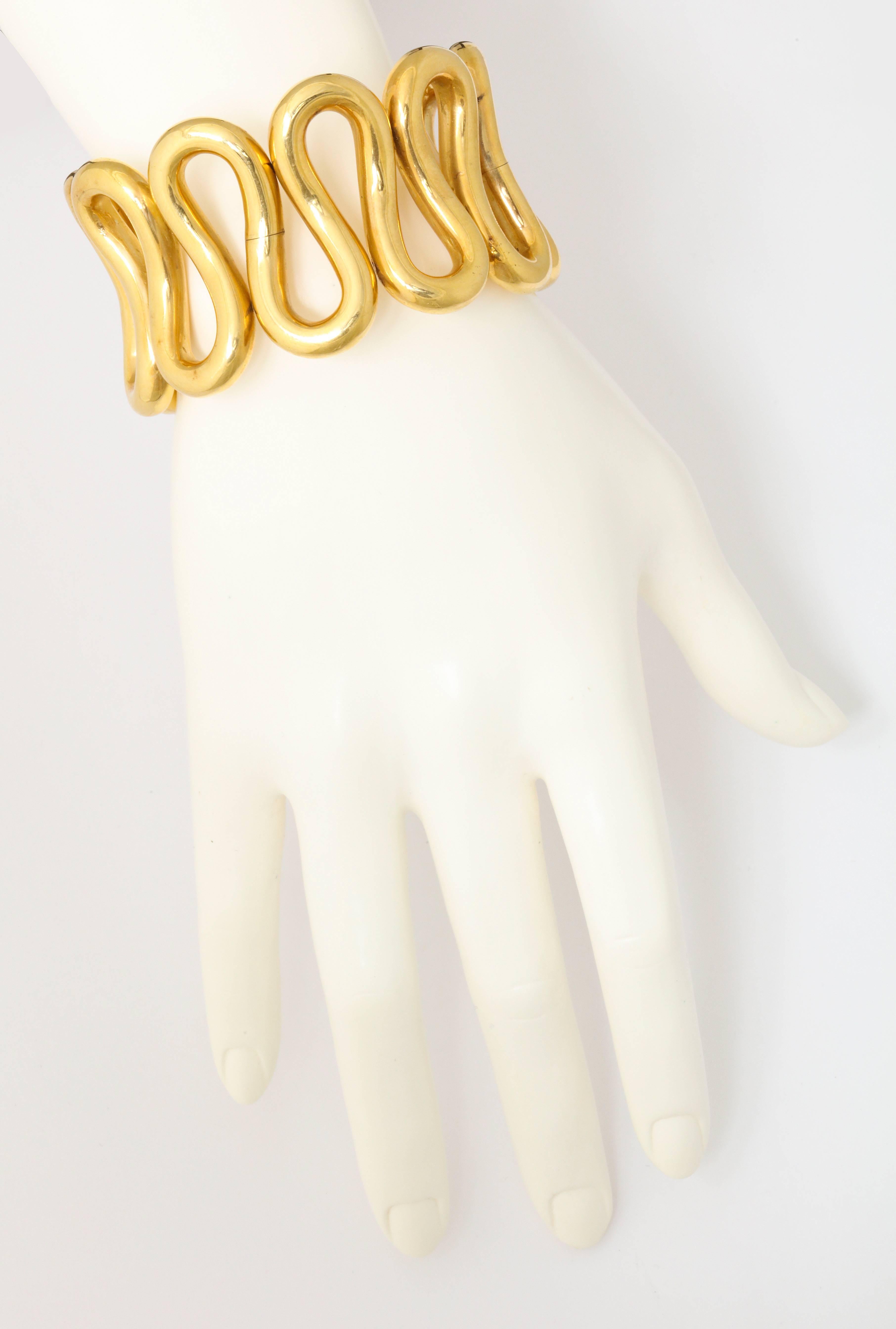 Bold Italian Gold Bracelet In Excellent Condition In Bal Harbour, FL