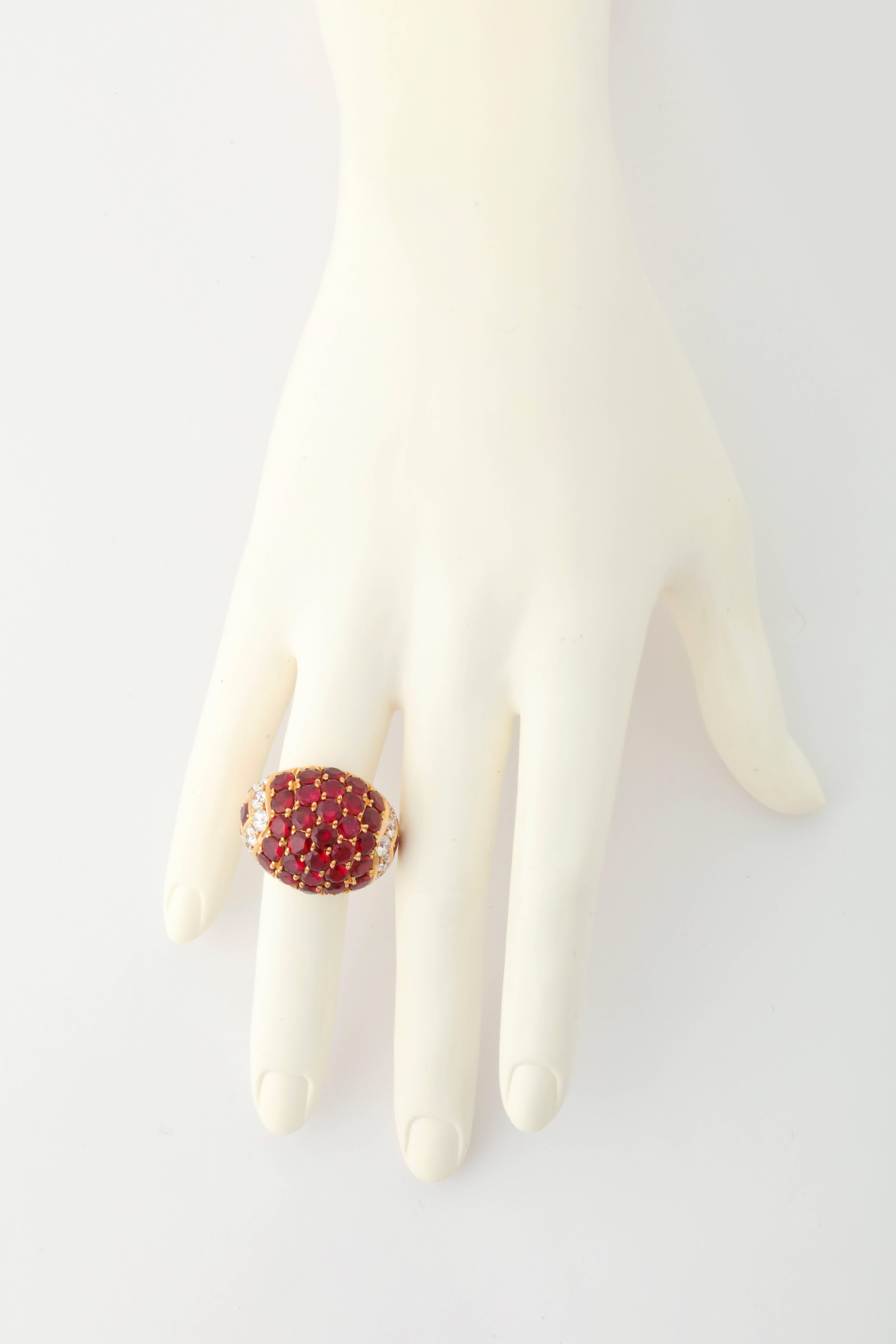 Impressive Ruby Diamond Gold Ring In New Condition In Bal Harbour, FL