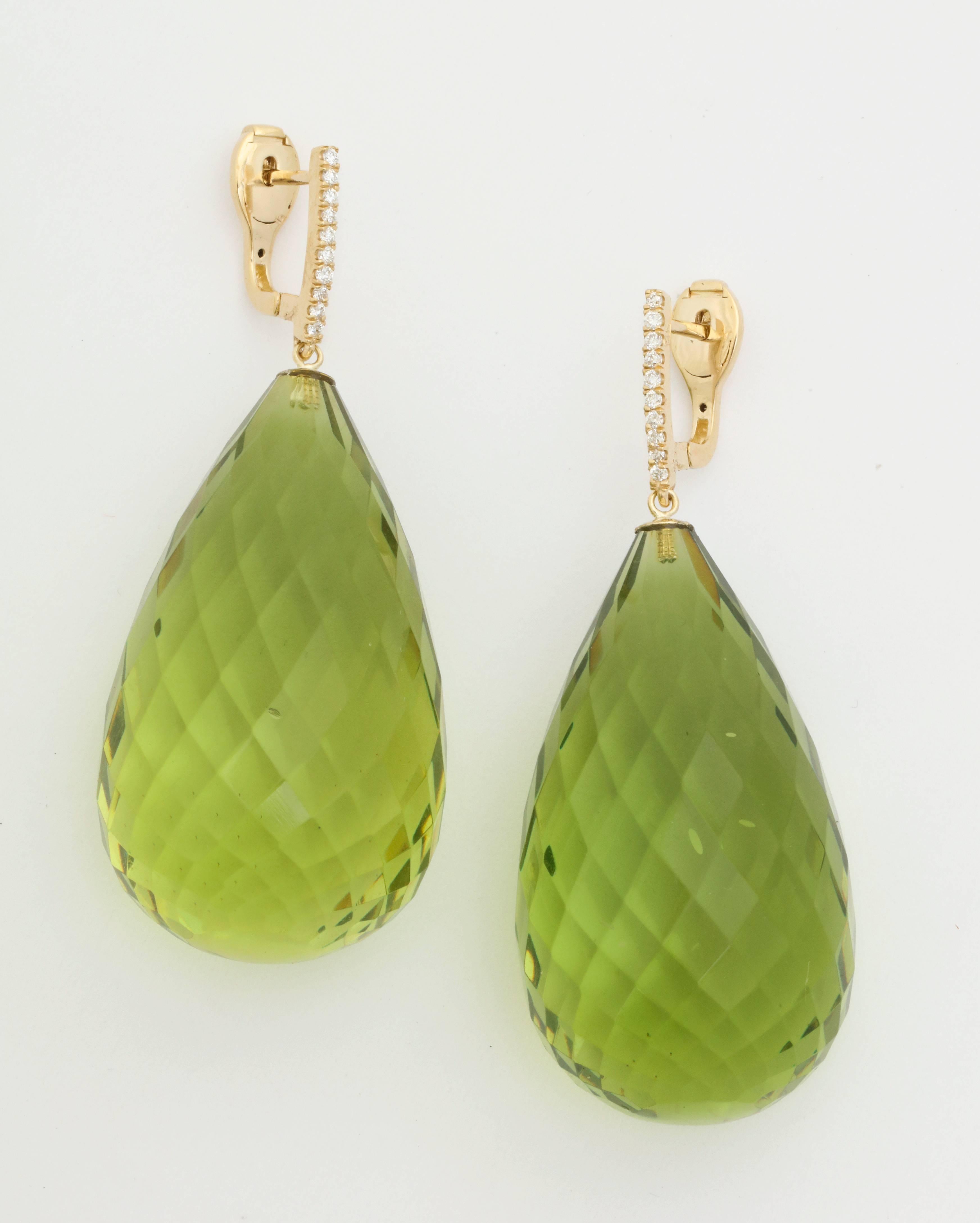 Faceted Green Amber Diamond Gold Drop Earrings In New Condition In Bal Harbour, FL