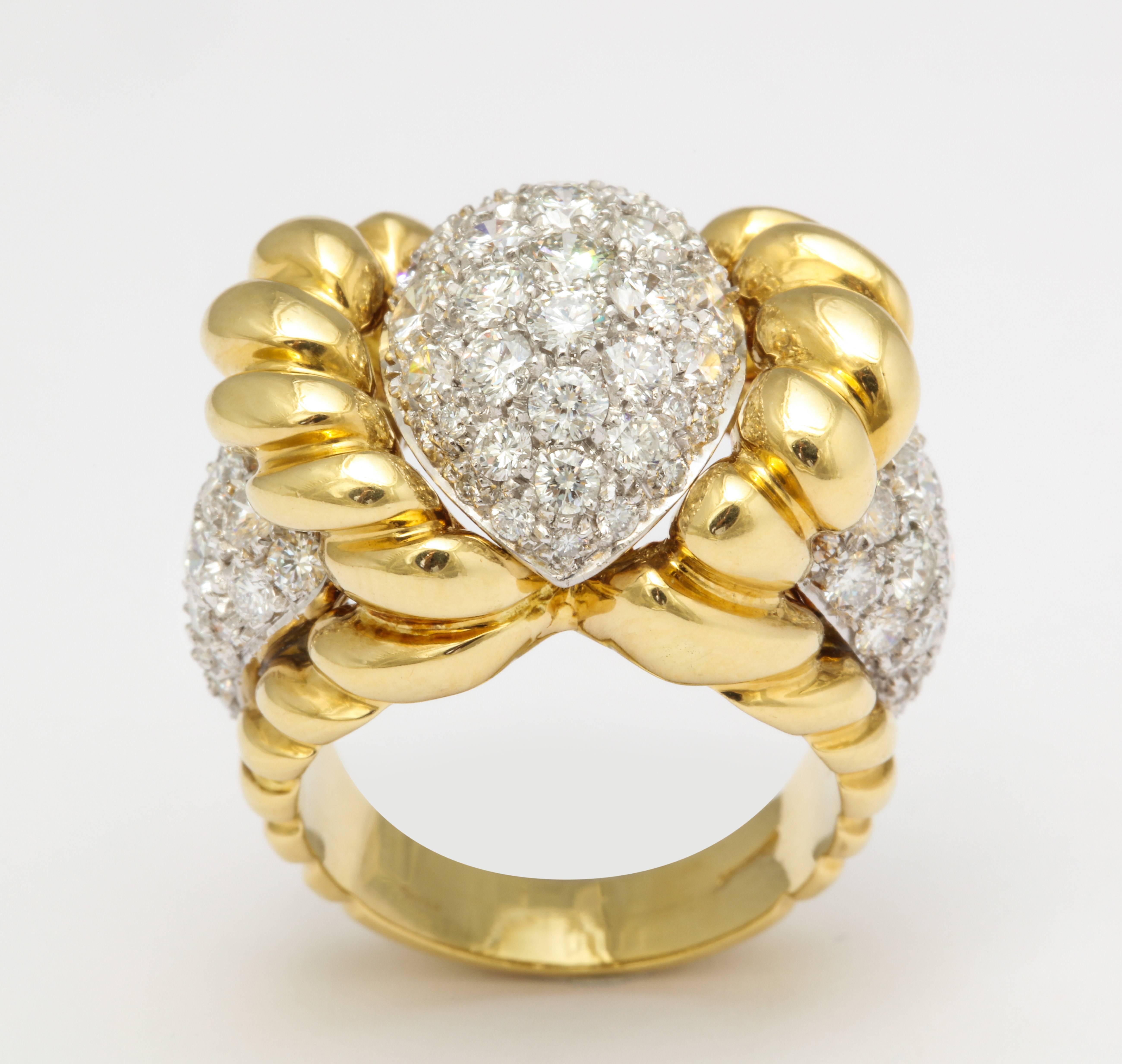 Gold and Diamond Cocktail Ring In New Condition In Bal Harbour, FL