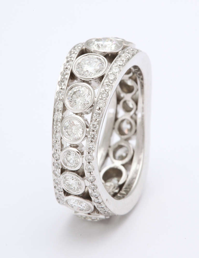 Contemporary Tanagro Platinum and Diamond Ring