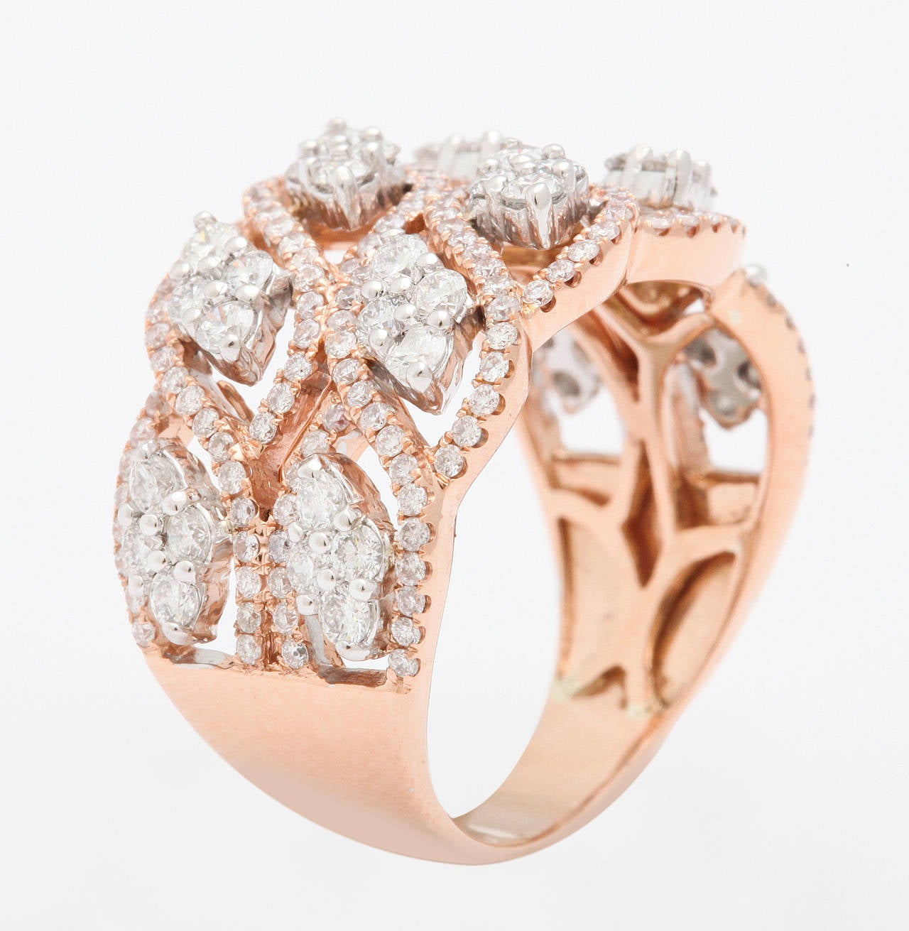 Diamond Rose Gold Ring In New Condition In Bal Harbour, FL