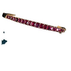 Bracciale antico vittoriano in oro giallo 18 carati con rubino birmano a taglio “Old Mine” e diamanti - GIA