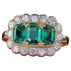 Vintage Estate English 18K Gold No Oil Colombian Emerald Diamond Ring - GIA