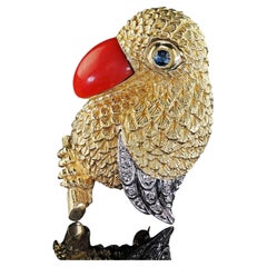 Vintage Estate ZVI 18K Yellow Gold Mid Century Coral Parrot Love Bird Brooch Pin