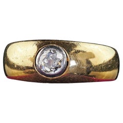 Antique Art Deco 18K Yellow Gold Platinum Old Mine Diamond Bezel Set Ring