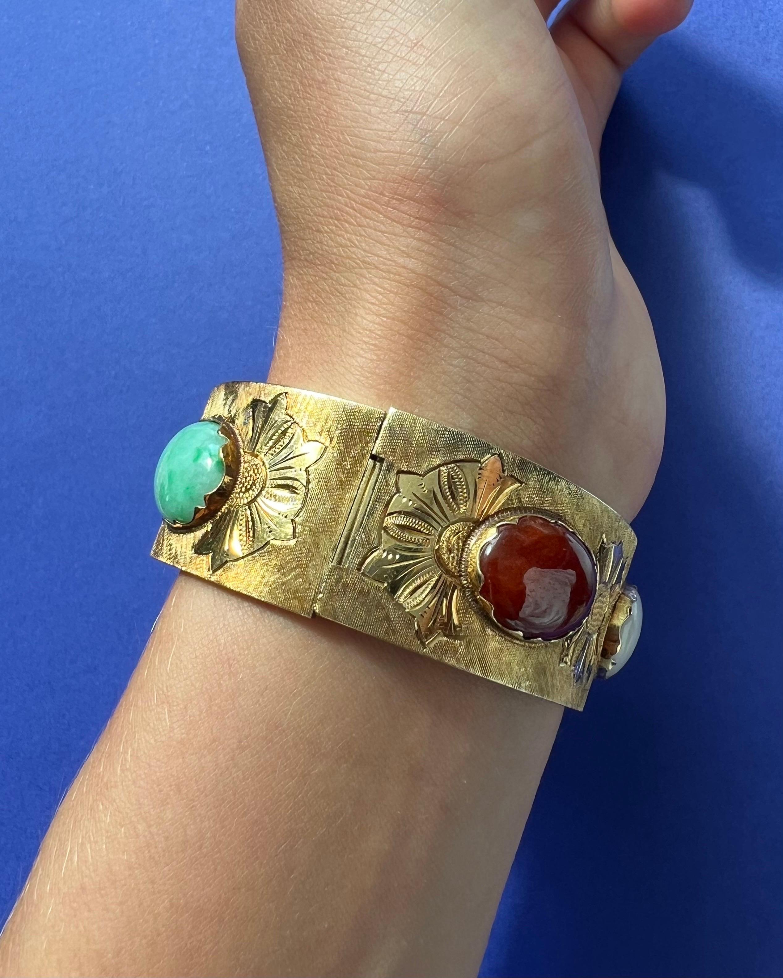 Mehrfarbiger 14K Gold-Armreif aus Jade, A-Jade-zertifiziert (Cabochon) im Angebot