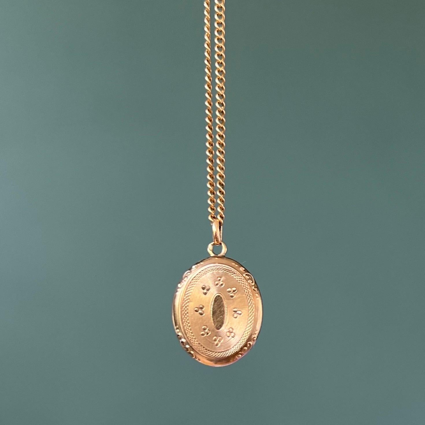 Victorian Antique 14 Karat Gold Mourning Locket Pendant For Sale
