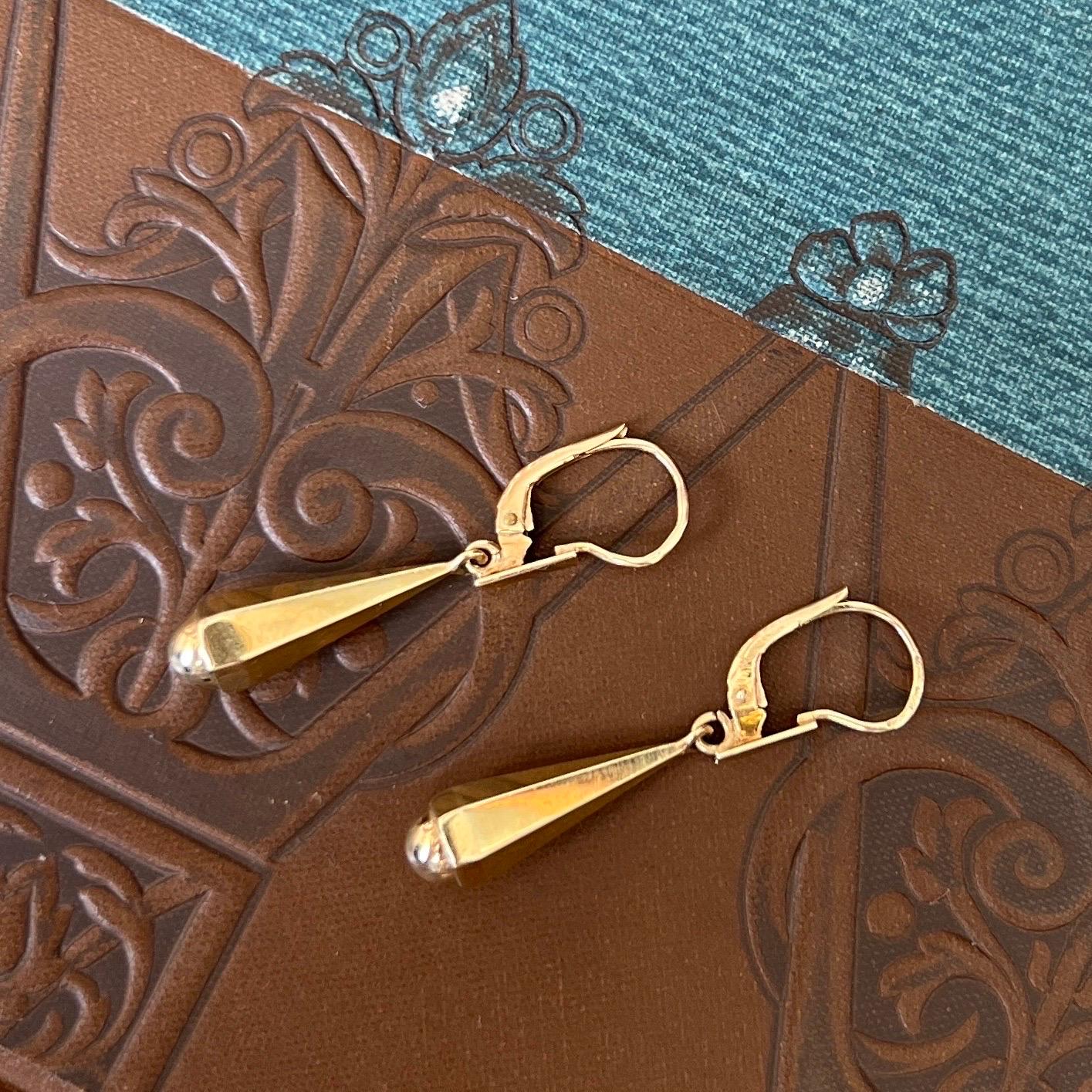 14k gold teardrop earrings