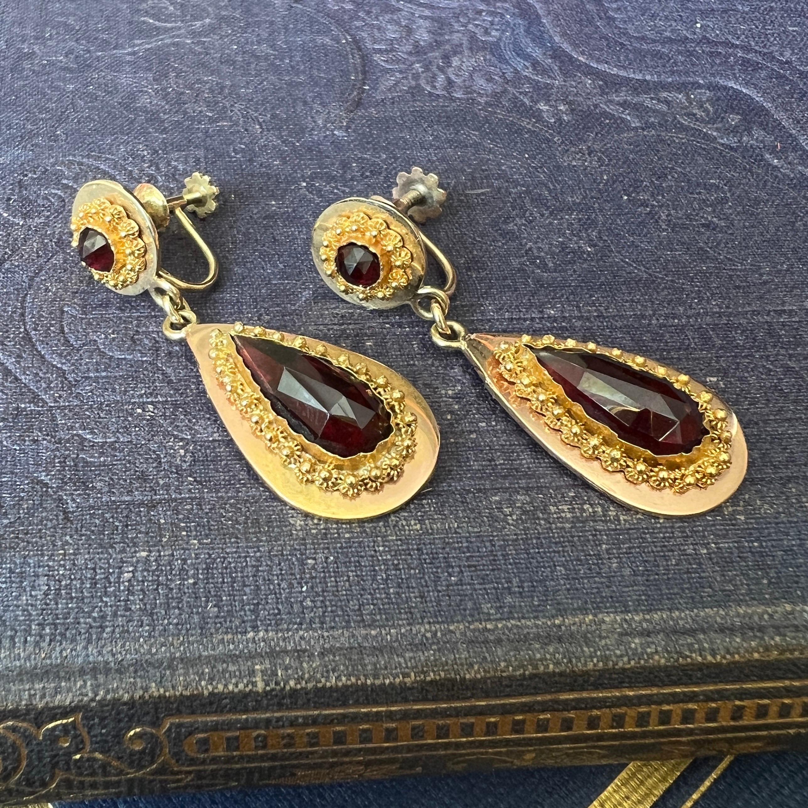 Victorian Antique 1890's Garnet Dangle Earrings For Sale