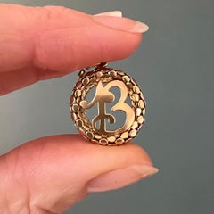 Vintage 18K Gold Number Thirteen Mesh Popcorn Charm Pendant