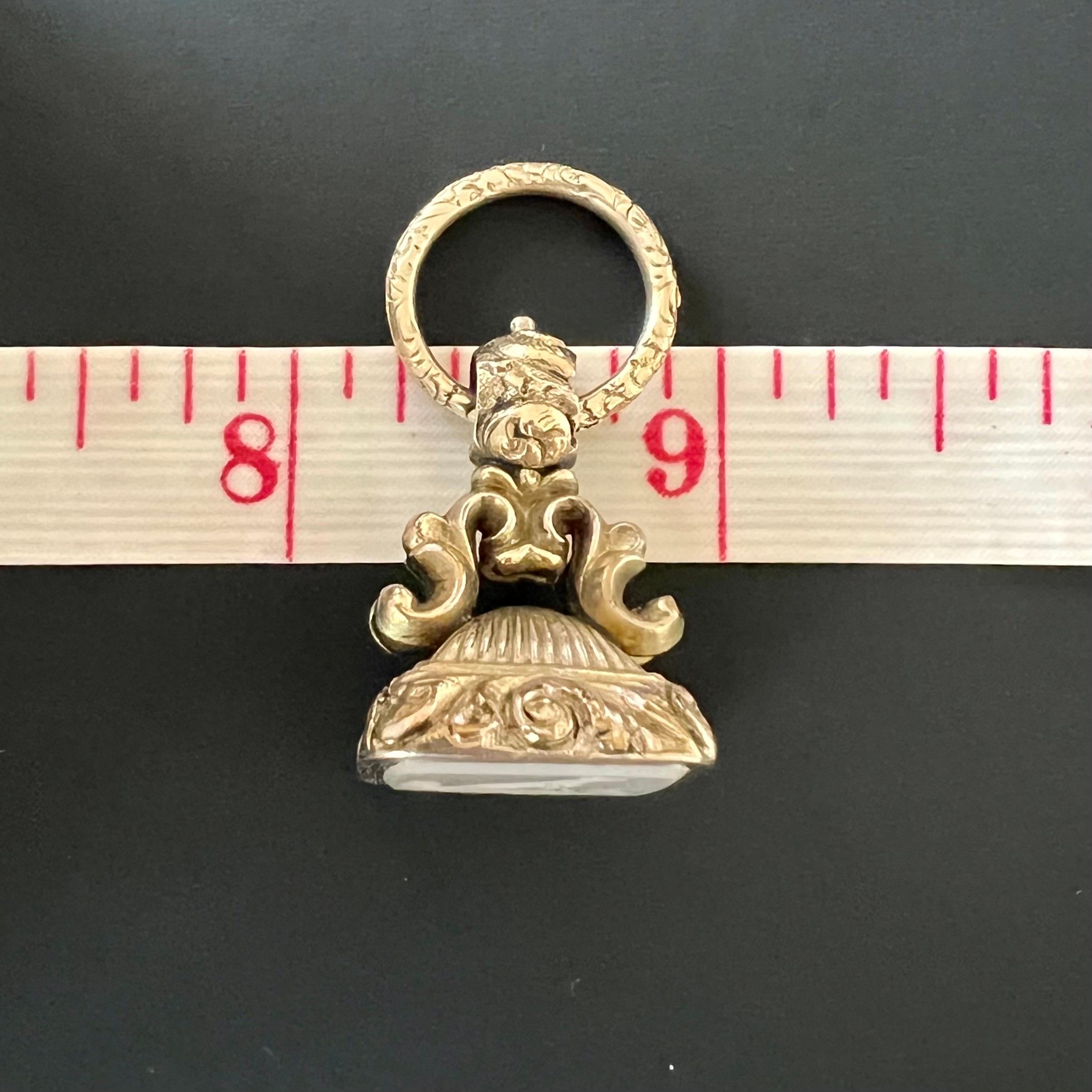 Antique Victorian Gold Chalcedony Fox Seal with Chased Split Ring Fob Pendant For Sale 4