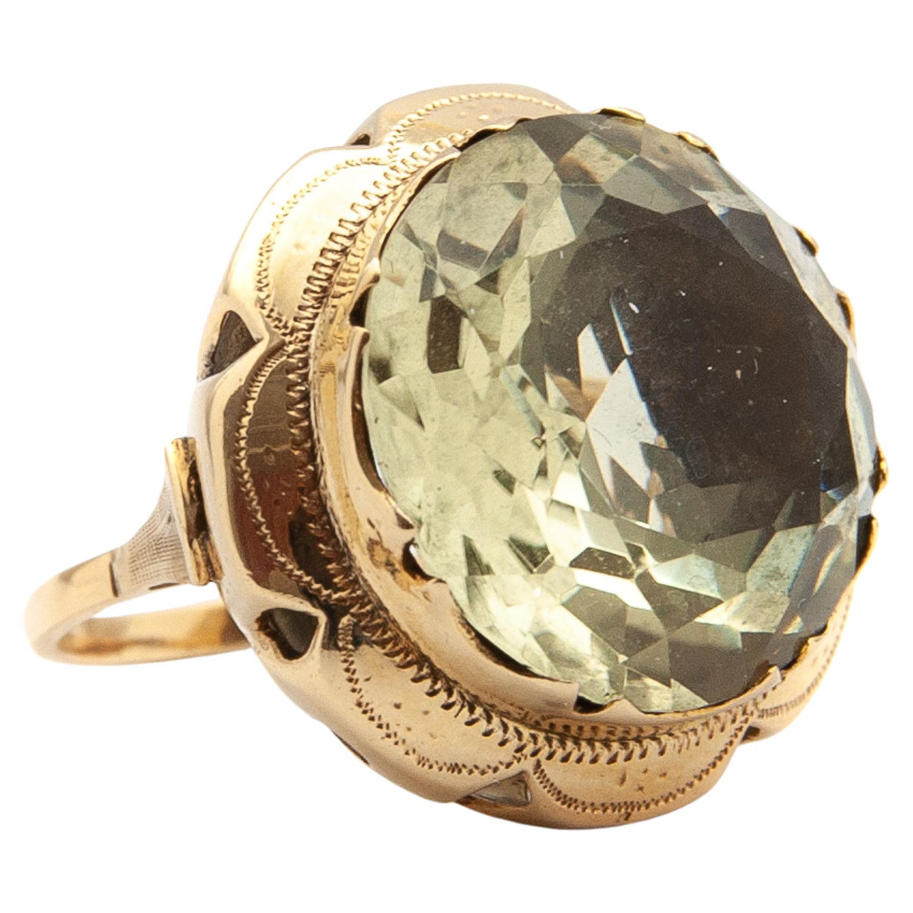 Ring aus 14 Karat Gold mit klobigem grünem Quarz im Angebot