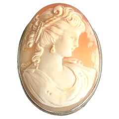 Antique Relief Shell Cameo Silver Pendant Brooch
