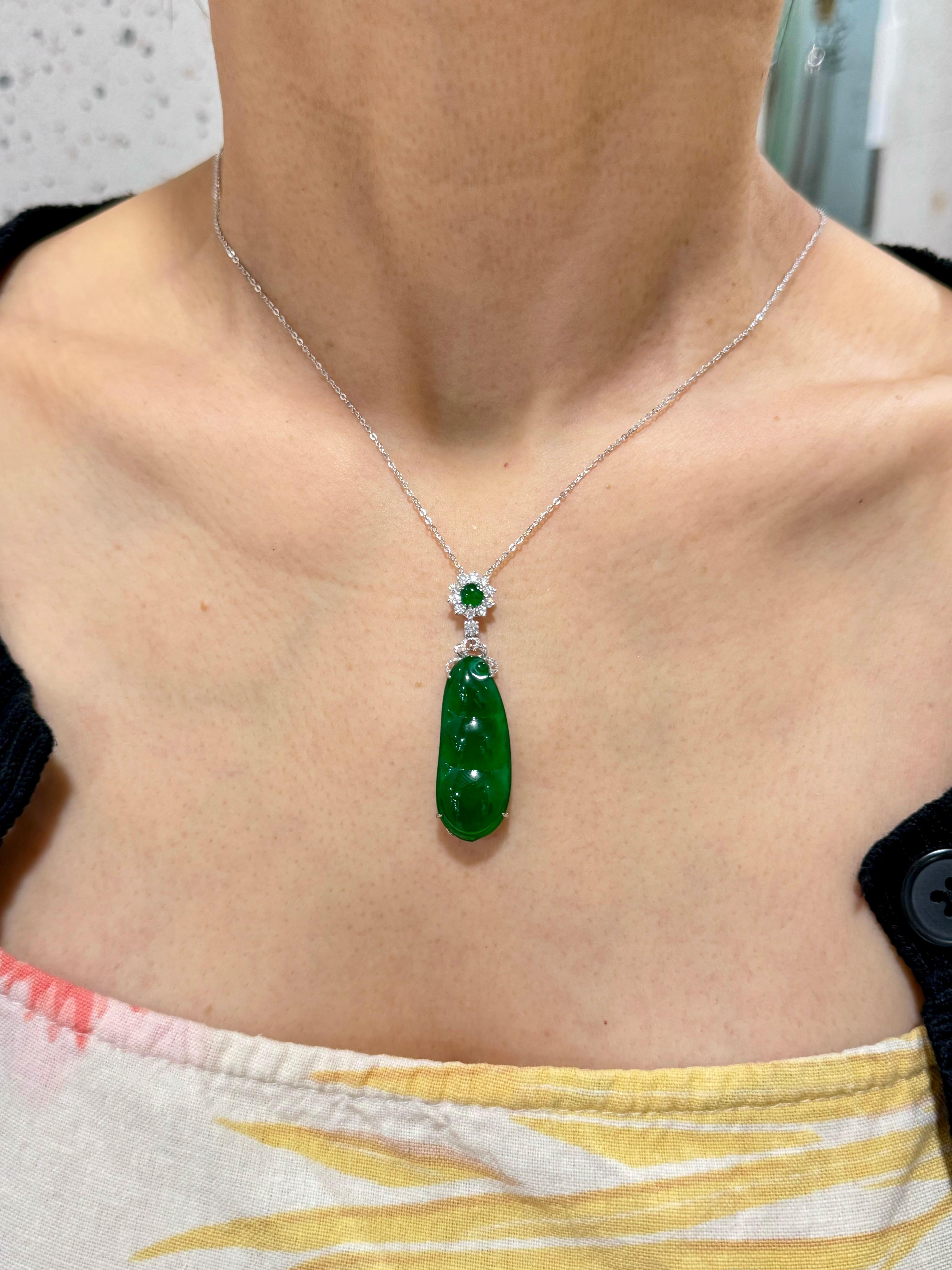 Certified Imperial Jade Peapod & Diamond Pendant Necklace. Substantial Piece. For Sale 1