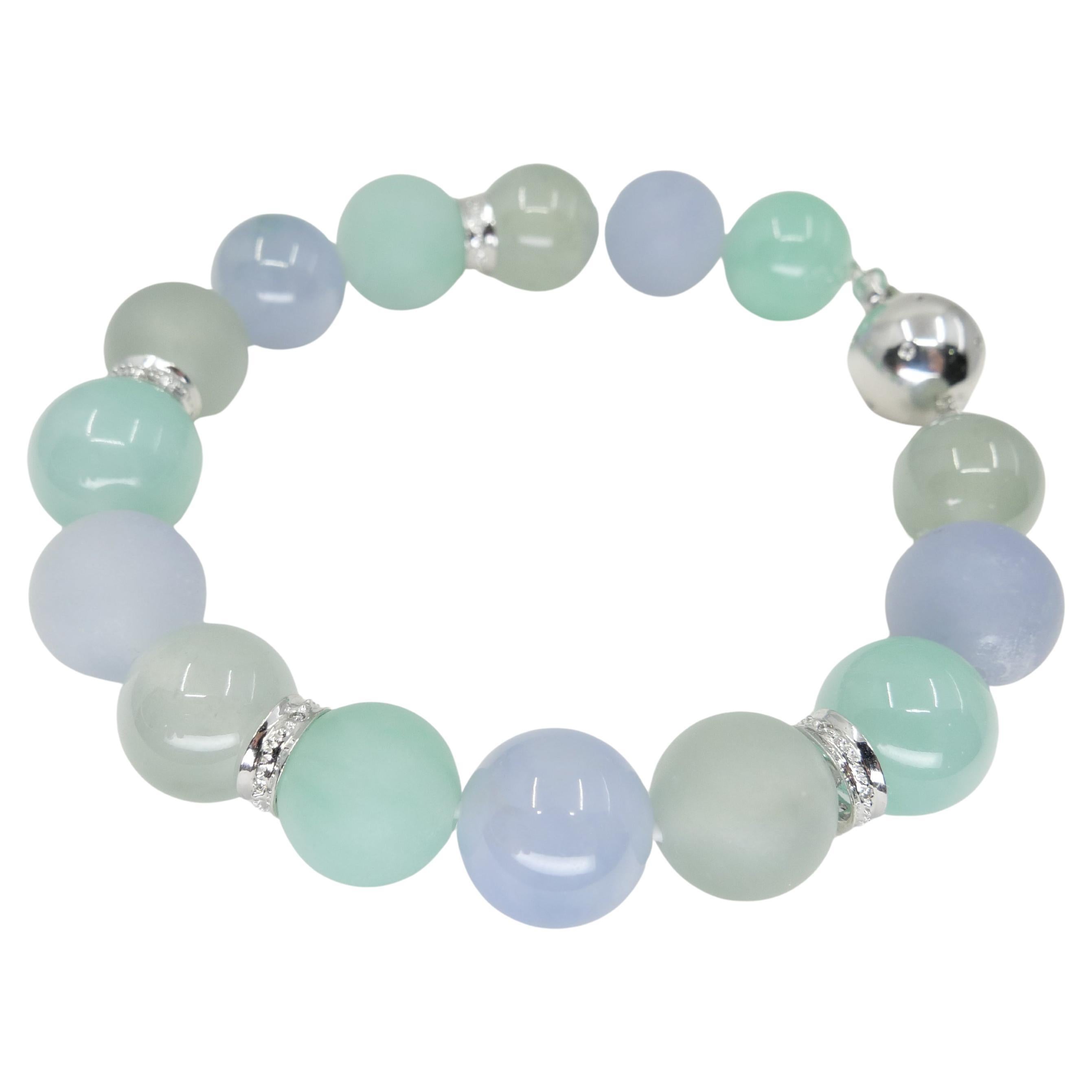 Bracelet de perles de jade et de diamants en jadéite naturelle certifiée par le GIA. Couleurs vives Neuf - En vente à Hong Kong, HK