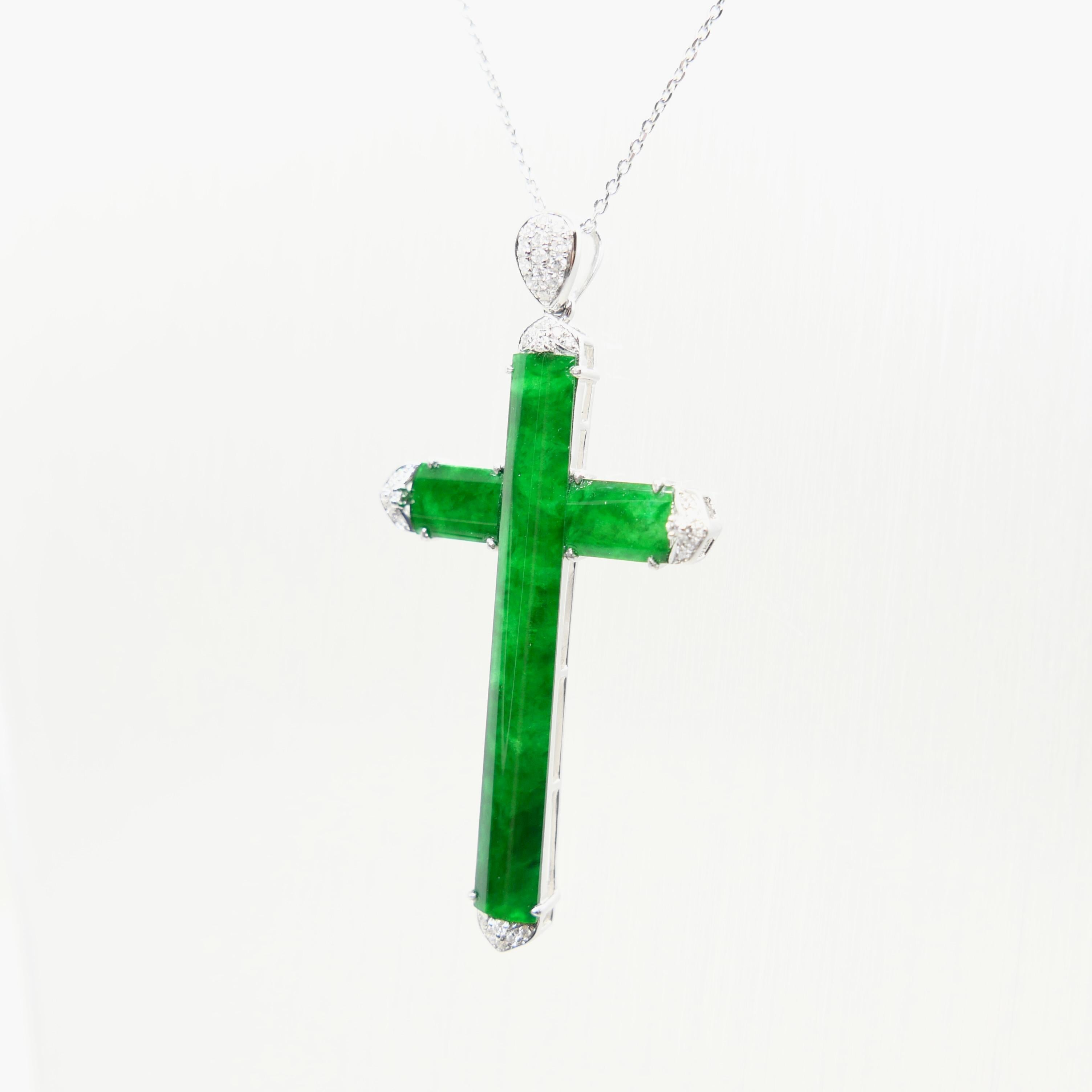 Collana con ciondolo di giada e diamanti certificati, colore verde mela brillante in vendita 4