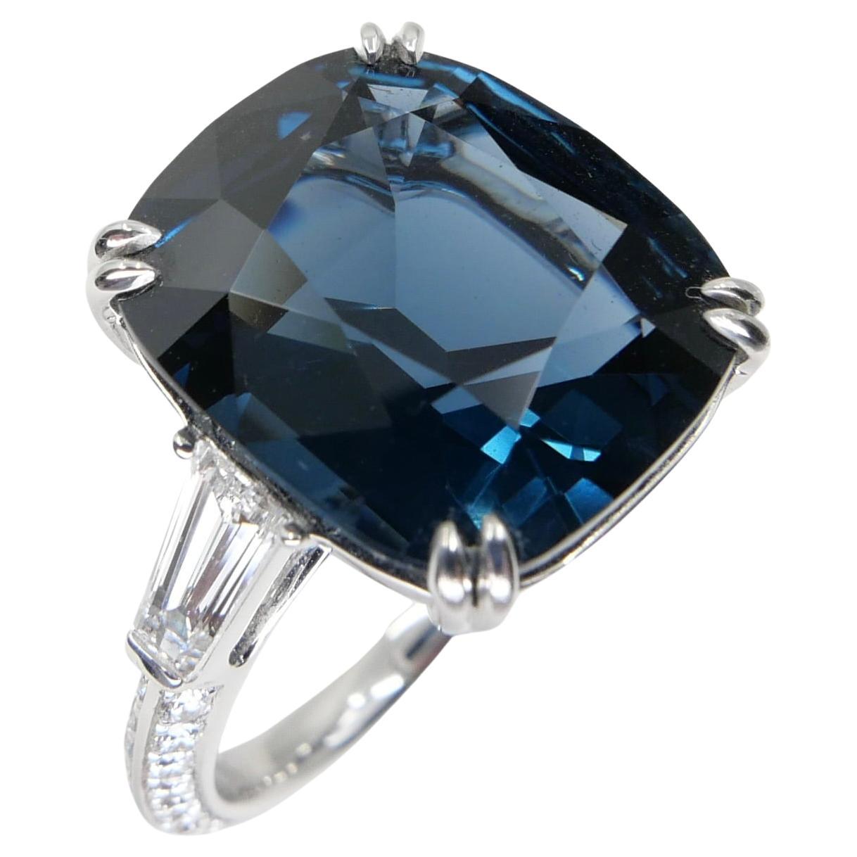 Important Certified 10.10 Carat Cobalt Spinel Diamond Cocktail Ring. Exquisite.