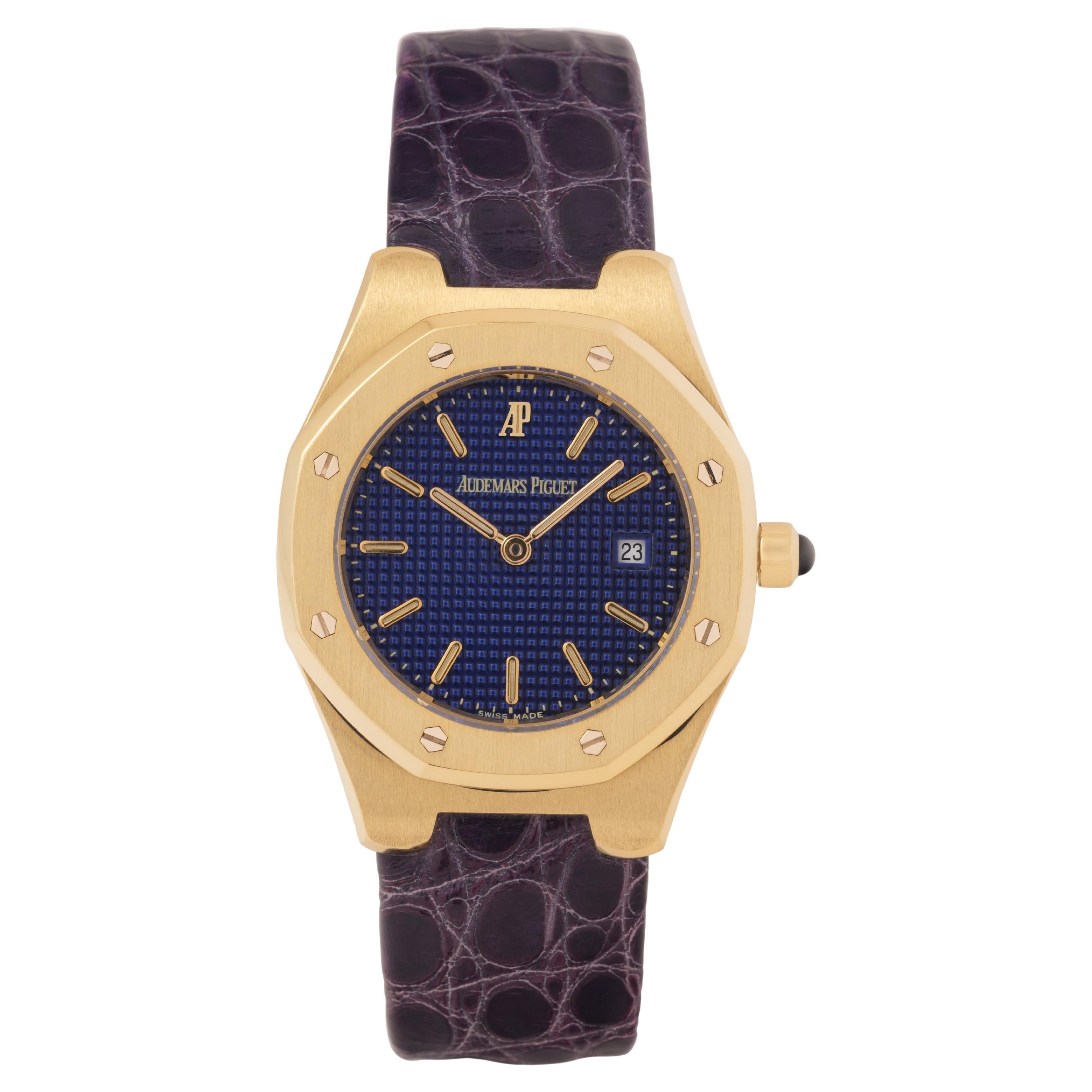 Vintage Audemars Piguet Royal Oak Model No 66800BA 18 Karat  Boîte à papier en or jaune