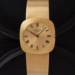 Vintage Patek Philippe Model 3543J 18 Karat Yellow Gold Watch