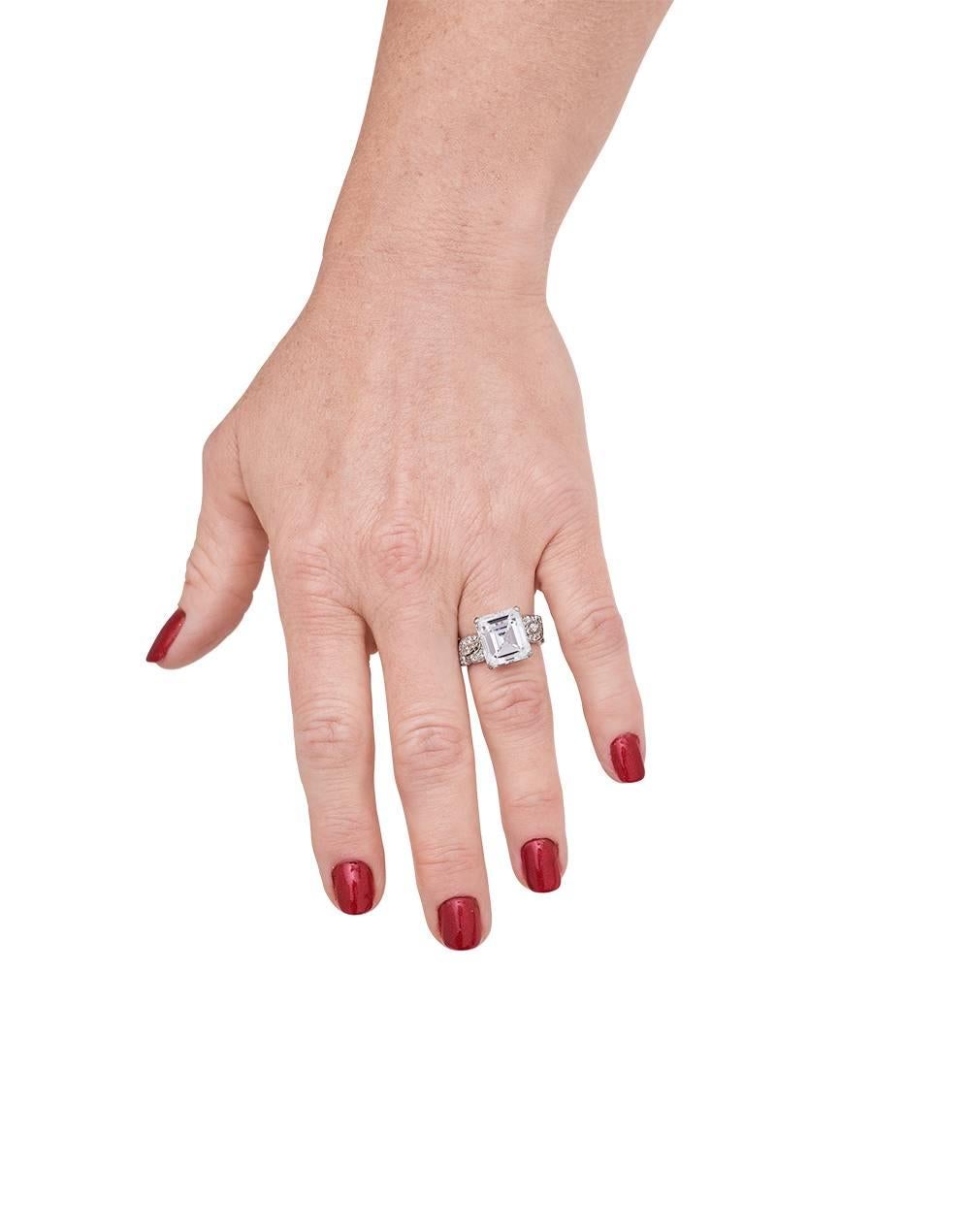 1 carat emerald cut diamond platinum ring