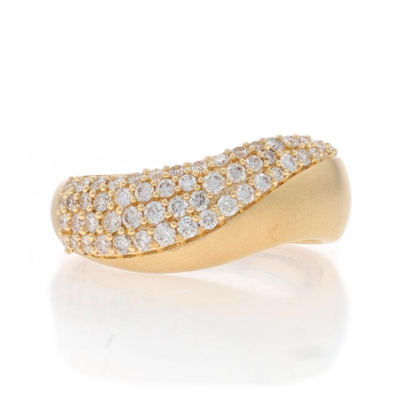 Taille : 6 1/2

Note : Veuillez nous contacter pour un devis de redimensionnement.

Contenu du métal : Or jaune 14k

Informations sur les pierres

Diamants naturels
Carat(s) : .50ctw
Coupe : Brillant rond
Couleur : G - H
Clarté : SI2 - I1

Total des