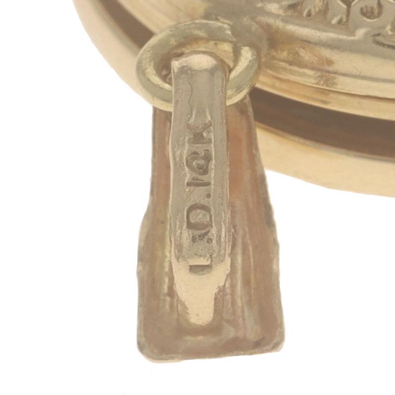 Pendentif médaillon en or jaune - 14k Two Frames en vente 2