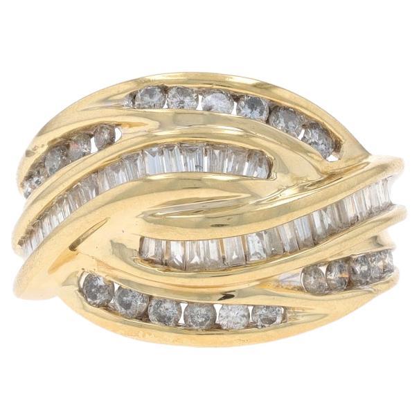Gelbgold Diamant Cluster Bypass Band - 14k Runde Baguette 1,00ctw Ring im Angebot
