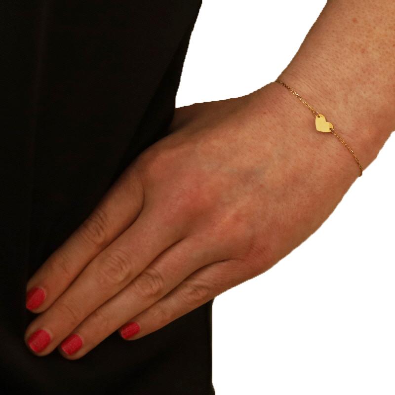 Contenuto del metallo: Oro giallo 10k

Stile: Bolo
Stile della catena: Cavo piatto
Stile del braccialetto: Catena
Tema: Cuore, Amore

Misure

Larghezza della catena: 1/16