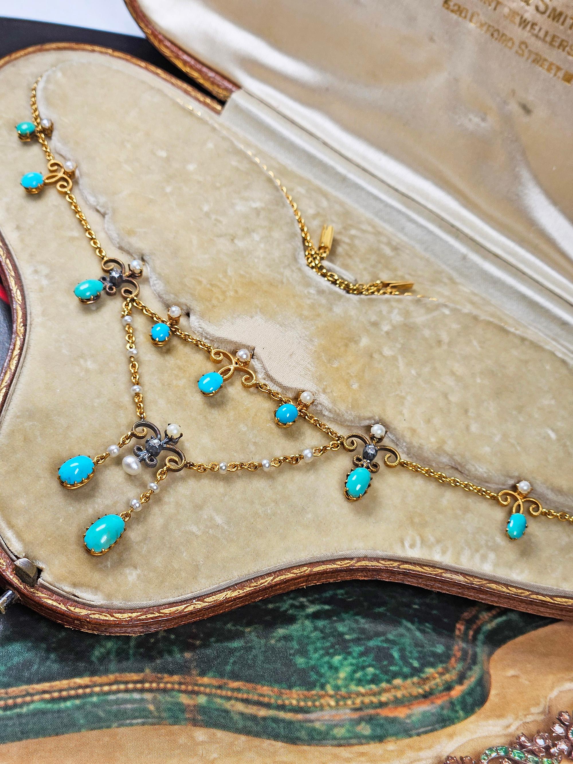 Antiguo collar victoriano de oro de 15 ct con turquesa, perla y diamantes en caja incluida en venta 9