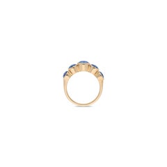 2.89 carats Blue Sapphire Ring In 18 Karat White Gold