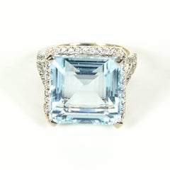 11 Carat Square Cut Aquamarine and Diamond Ring Set in White Gold