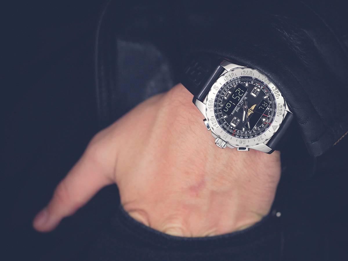 Breitling Stainless Steel Airwolf digital chronograph Quartz Wristwatch 5