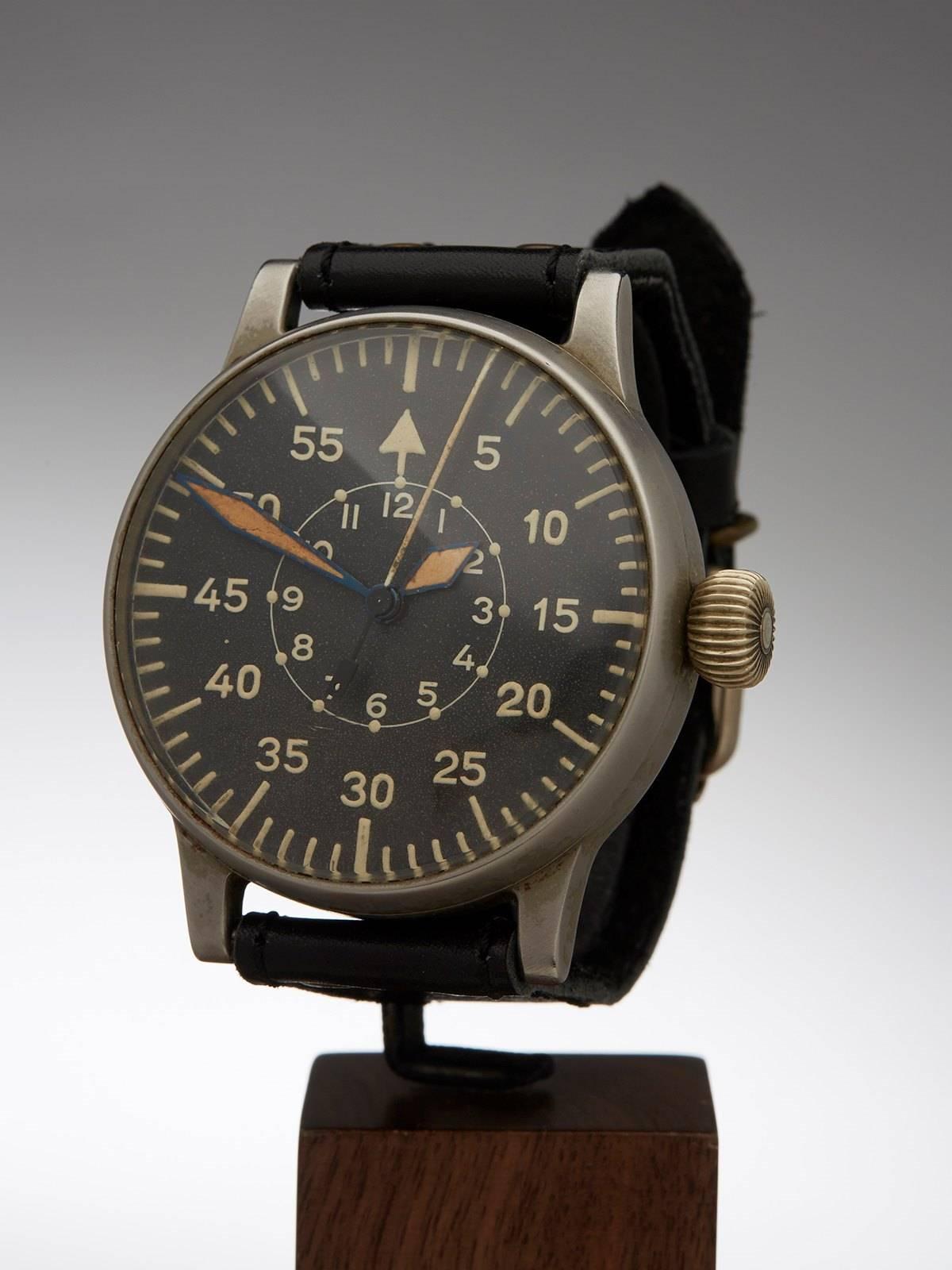 Specifications

Ref: W2819
Movement: Mechanical Wind
Case: Stainless Steel
Case Diameter: 55 mm
Dial: Black
Bracelet: 	Black Leather
Buckle: Stainless Steel Tang Buckle
Glass: Plexi Glass
Water Resistance: Not Recommended for Use in Water
Age: 10th