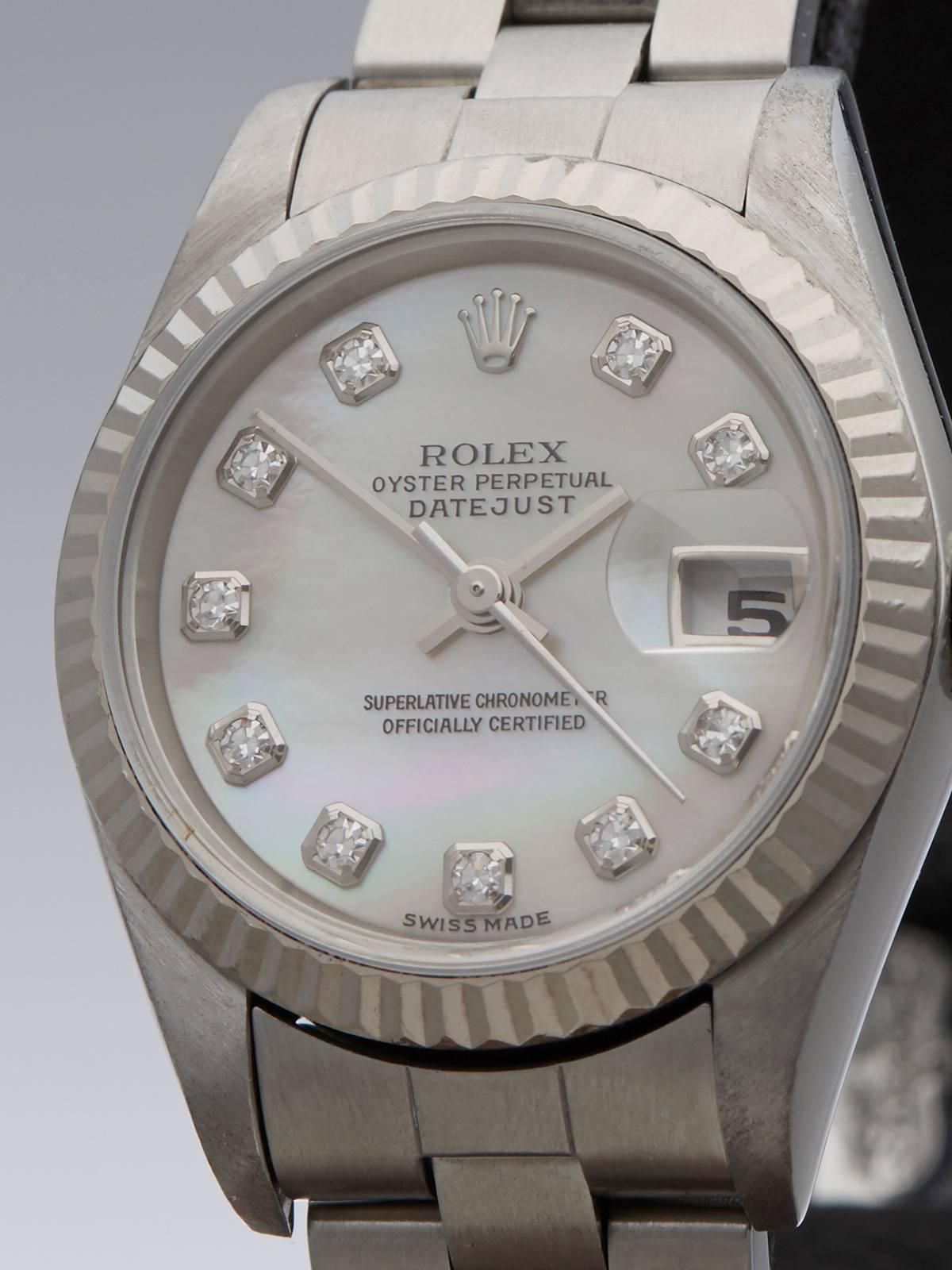 Ref: W3207
Model: 79174
Serial: Y41****
Condition: 9 - Excellent condition
Age: 16th August 2003
Case Diameter: 26 mm
Case Size: 26mm
Box and Papers: Box, Manuals and Guarantee
Movement: Automatic
Case: Stainless Steel
Dial: Mother of Pearl with