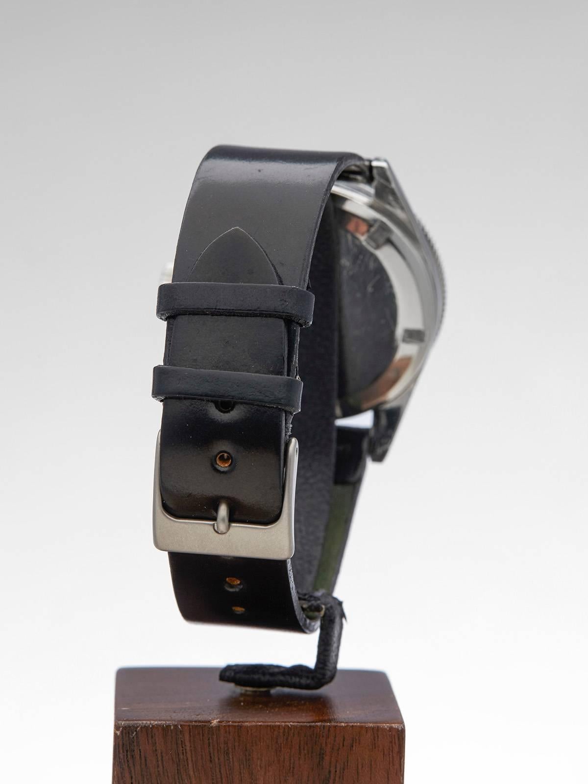 Omega Stainless Steel Black Baton Seamaster 300 Wristwatch 3
