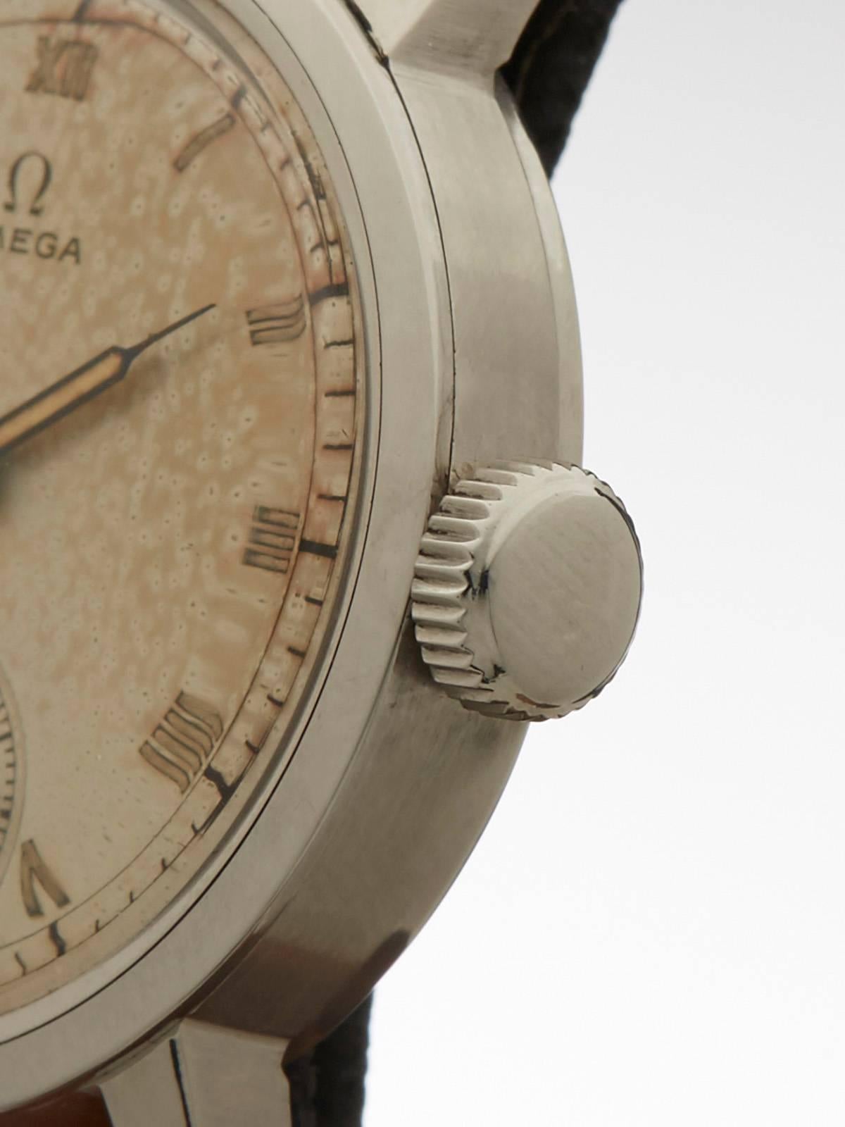 Men's  Omega Stainless Steel Mechanical Wind Wristwatch Ref 2162 1944