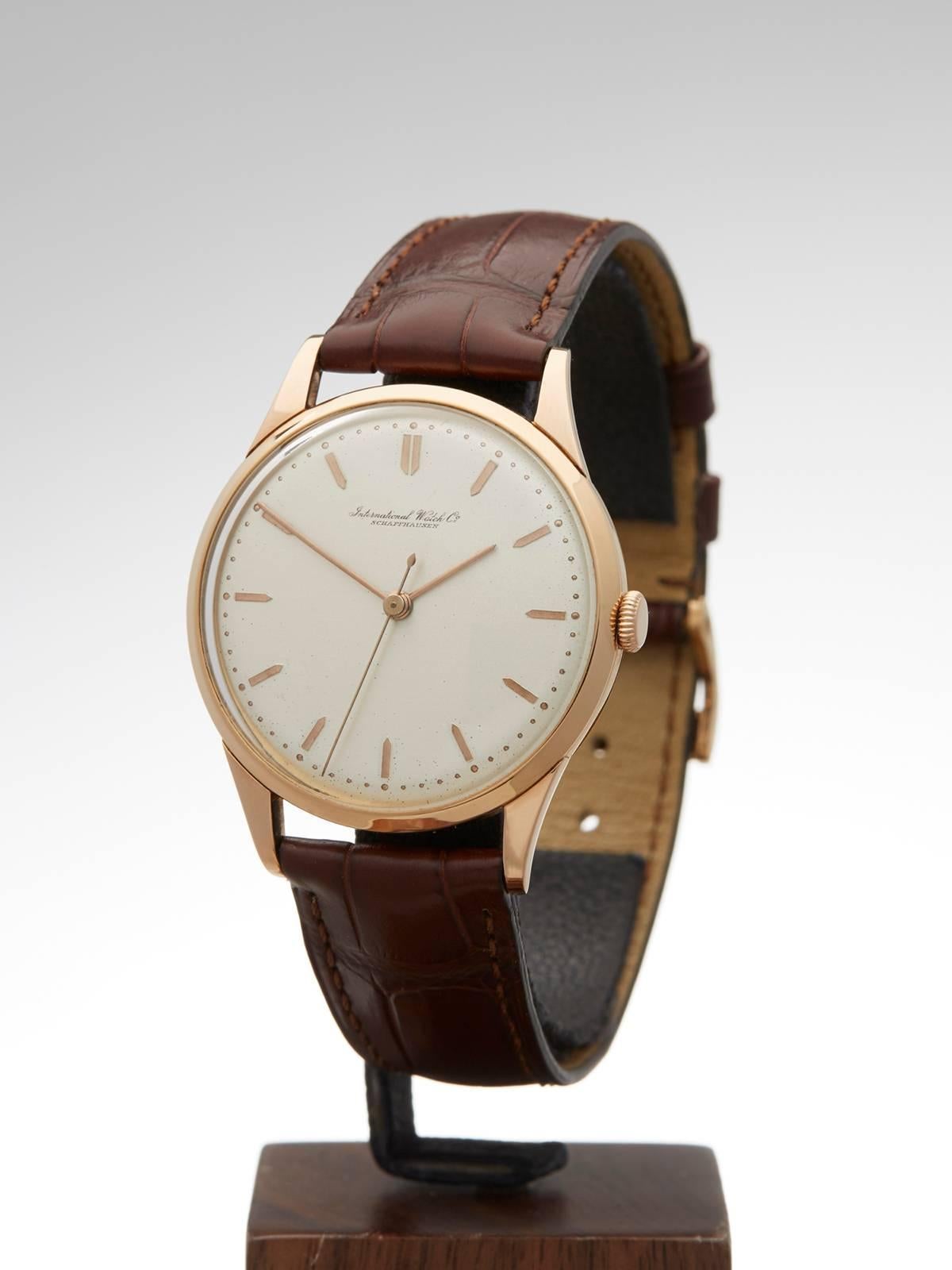 Ref: COM697
Model Number: Calibre 89
Condition: 9 - Excellent Condition
Age: 1948
Case Diameter: 35 mm
Case Size: 35mm
Box and  Papers: Box Only
Movement: Mechanical Wind
Case: 18k Rose Gold
Dial: Silver
Bracelet: Brown Leather
Strap Length: