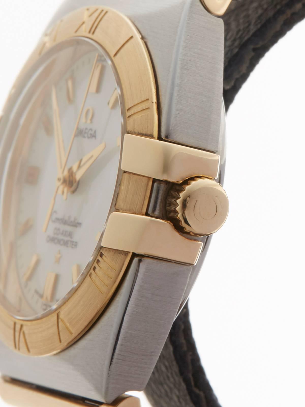 
REF	W3658
MODEL NUMBER	1390.70.00
SERIAL NUMBER	817*****
CONDITION	9 - Excellent condition
GENDER	Ladies
AGE	1st May 2007
CASE DIAMETER	31 mm
CASE SIZE	31mm
BOX & PAPERS	Box, Manuals & Guarantee
MOVEMENT	Automatic
CASE	Stainless Steel/18k