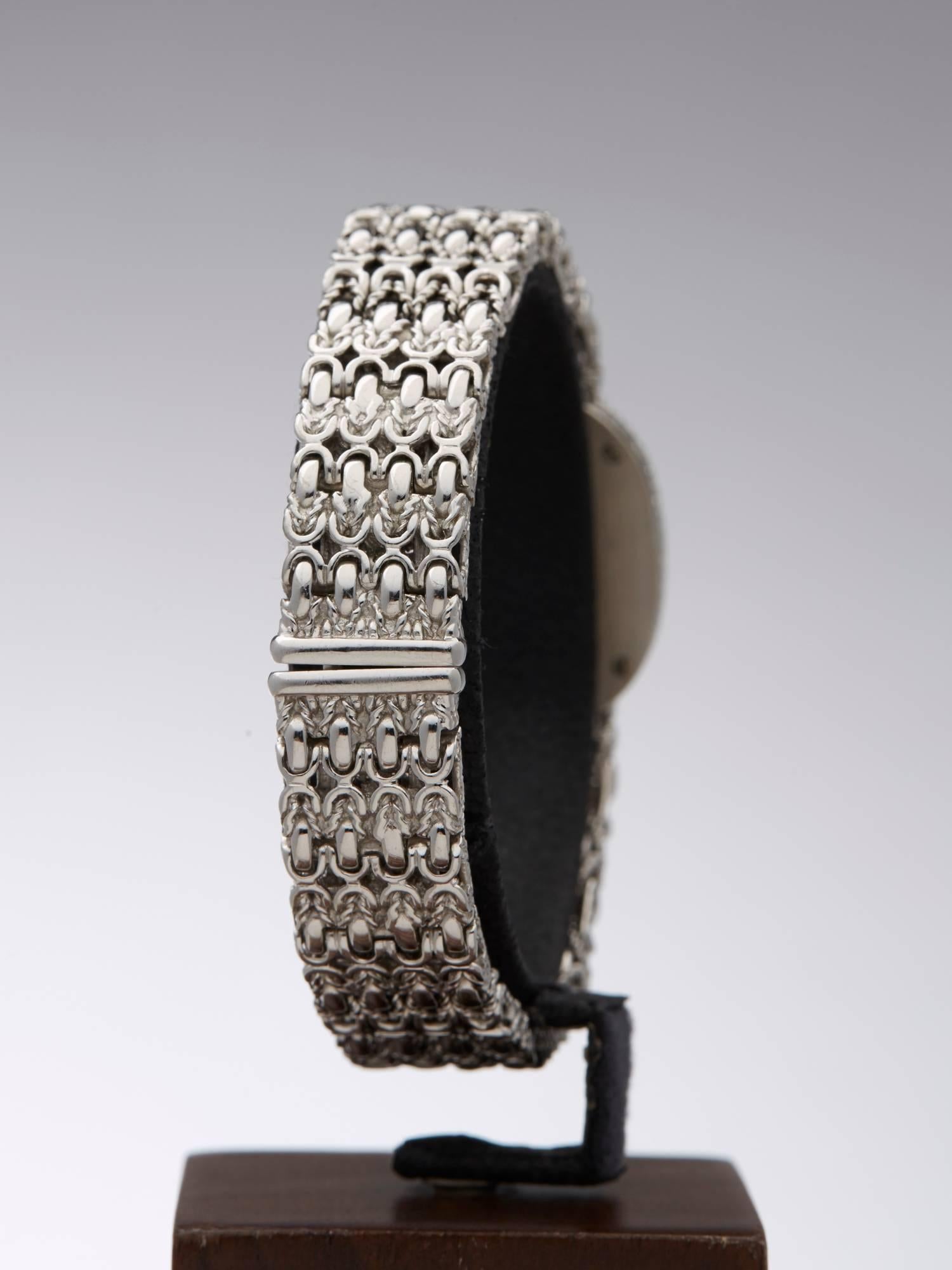 Women's Patek Philippe Ladies White Gold Diamonds Ellipse Quartz Wristwatch