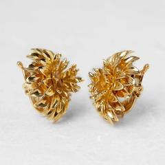 Tiffany & Co. 18 Karat Yellow Gold Chrysanthemum Earrings