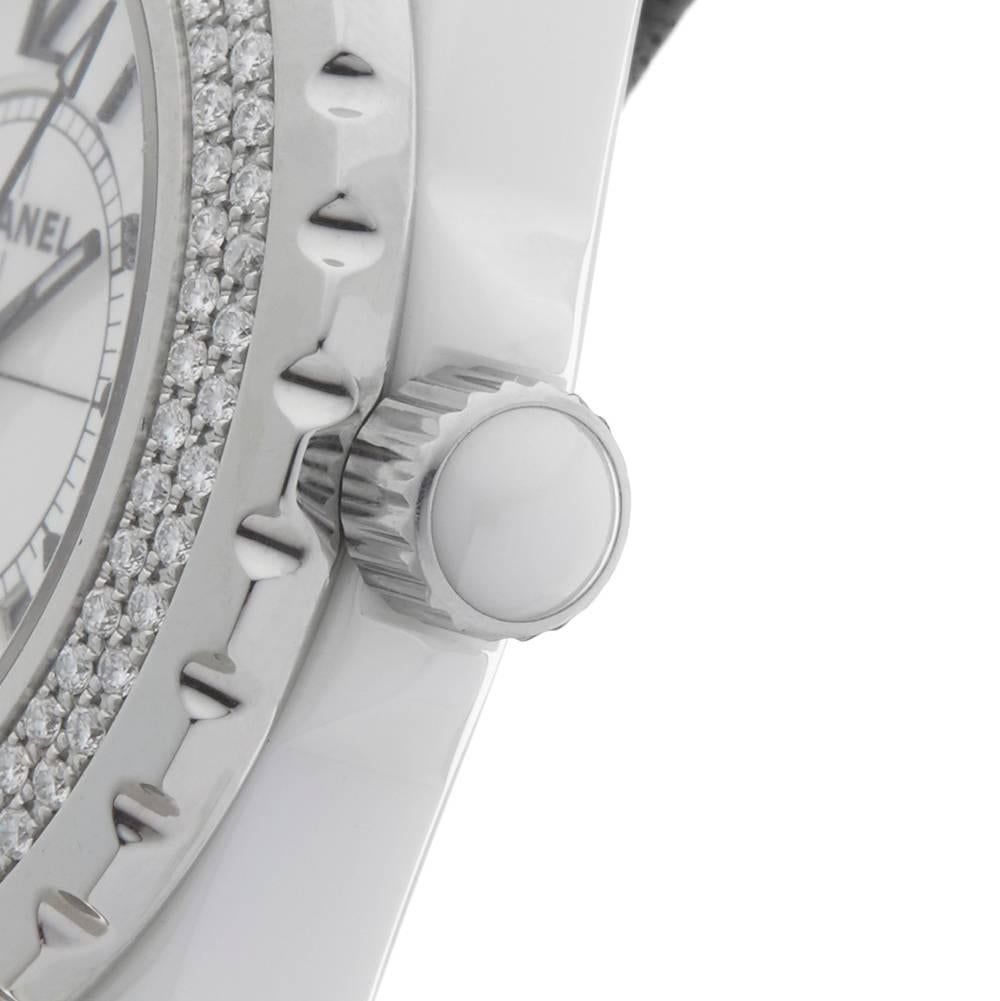 Ref: W3762
Model: H0967
Serial: NG5****
Condition: 9 - Excellent condition
Age:	4th November 2005
Case Diameter: 33 mm
Case Size: 33mm
Box and Papers: Xupes Presentation Pouch
Movement: Quartz
Case: White Ceramic
Dial: White Arabic
Bracelet: