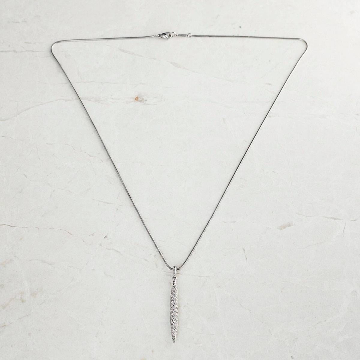 Women's Tiffany & Co. 0.50 Carat Diamond Gold Feather Necklace