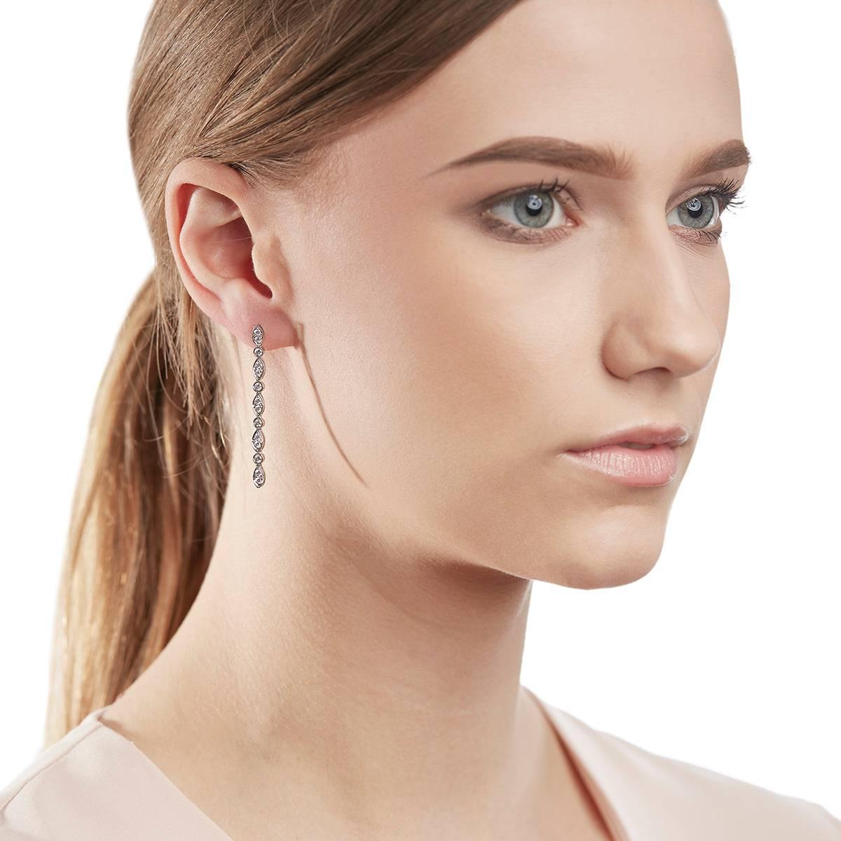 Tiffany & Co. 1.10 Carat Diamond Platinum Drop Earrings 3