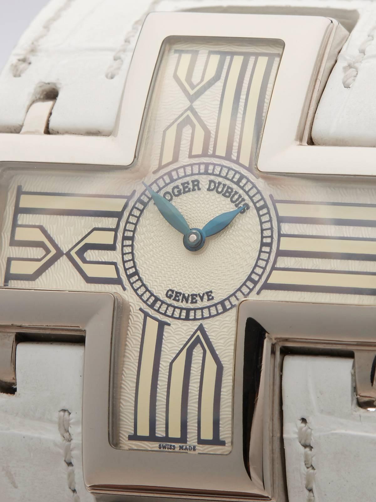 Roger Dubuis Follow Me 18 Karat White Gold Ladies Follow Me, 2000s In Excellent Condition In Bishop's Stortford, Hertfordshire
