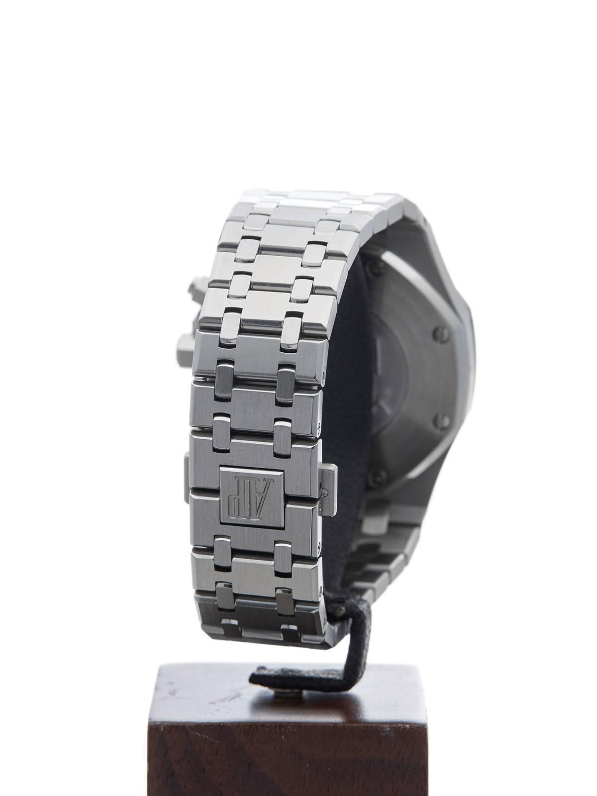Audemars Piguet Royal Oak Chronograph Stainless Steel 26320ST.OO.1220ST.02 3