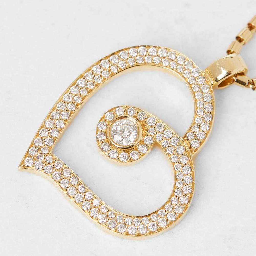 Ref COM1182
Serial Number 	615**
Age 	2000's
Size 	Chain Length - 44cm, Chain Width - 1.5mm, Pendant Length - 3.6cm, Pendant Width - 2.8cm
Box & Papers 	Xupes Presentation Box
Material 	18k Yellow Gold, total weight - 20.02 grams
Gemset 	Set with