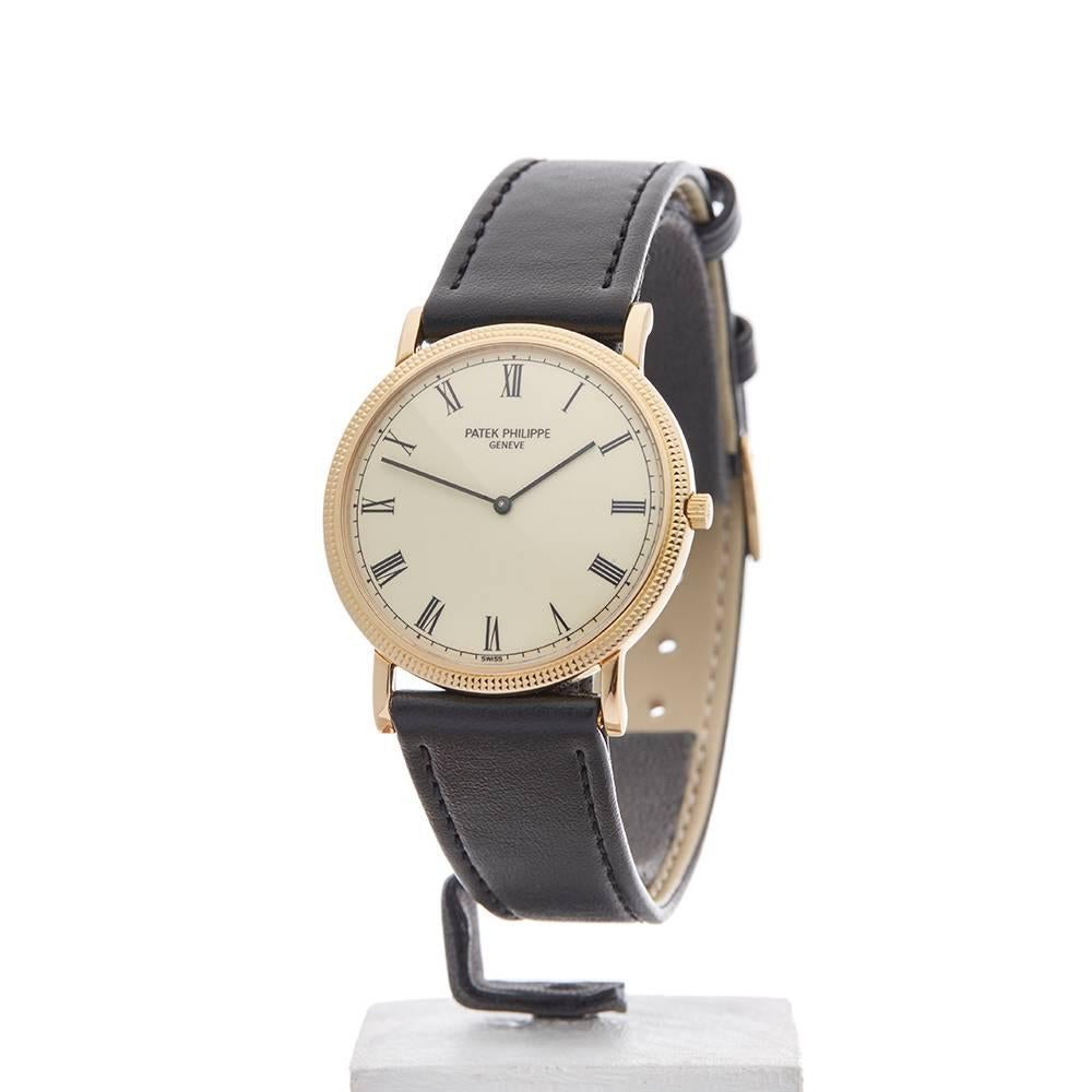 
Ref: COM1002
Condition: 9 - Excellent condition
Age: 1960's
Case Diameter: 32 mm
Case Size: 32mm
Box and Papers: Box Only
Movement: Mechanical Wind
Case: 18k Yellow Gold
Dial: Cream Roman
Bracelet: Black Leather
Strap Length: Adjustable up to