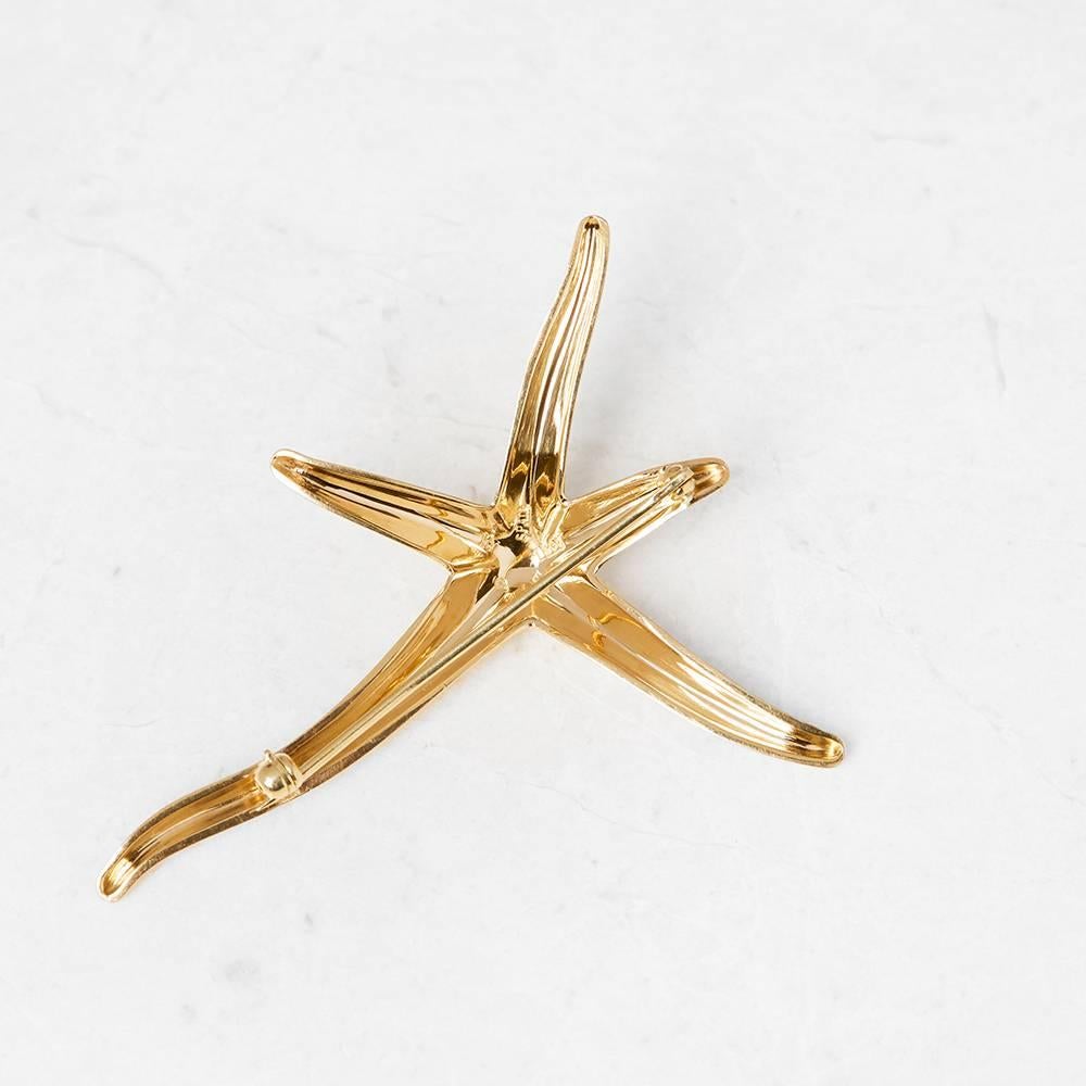 Code: COM1180
Brand: Tiffany & Co.
Description: 18k Yellow Gold Starfish Elsa Peretti Brooch
Accompanied With: Presentation Box
Gender: Ladies
Brooch Length: 5.5cm
Brooch Width: 4.3cm
Condition: 9
Material: Yellow Gold
Total Weight: 8.49g