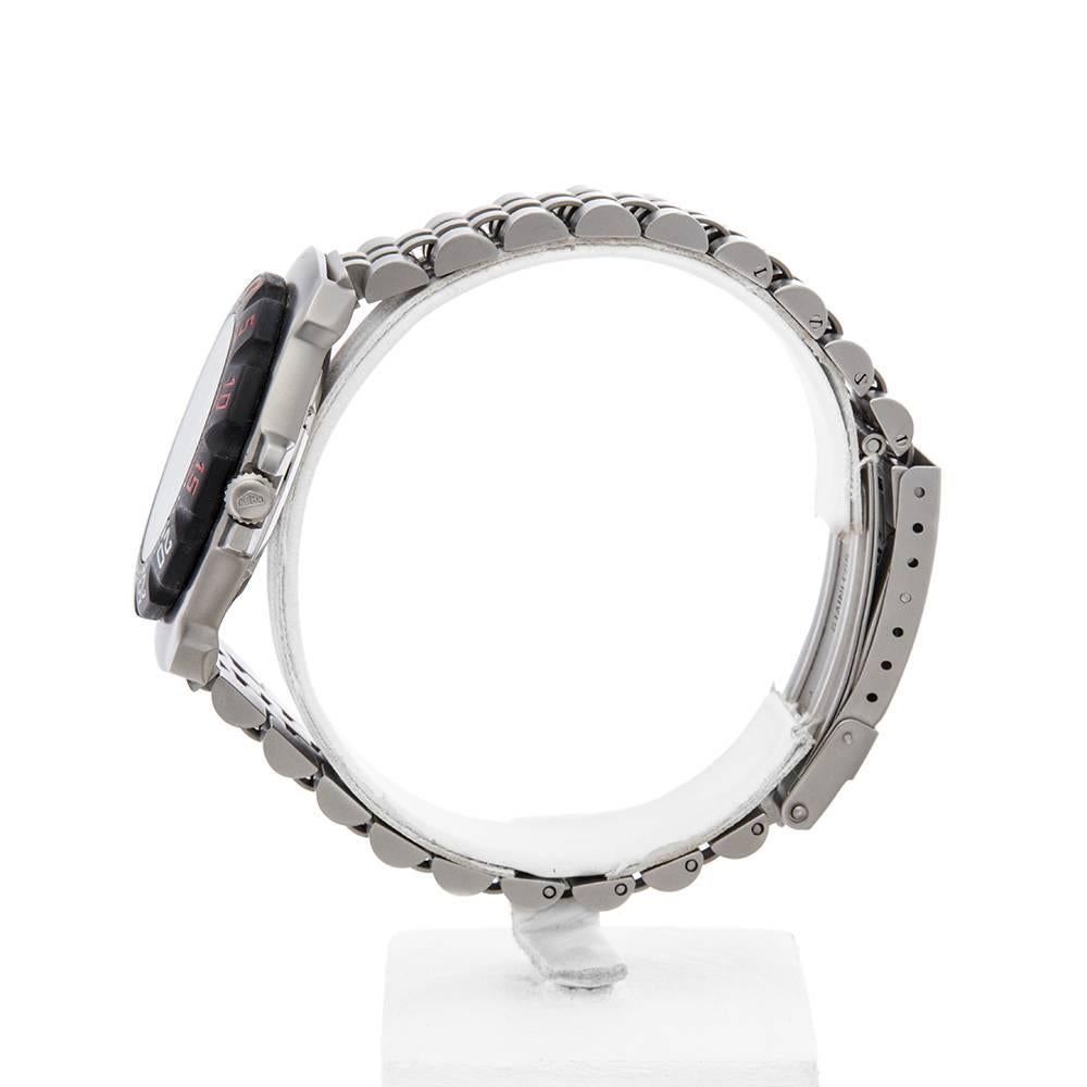 Montre-bracelet Tag Heuer Formula 1 à quartz en acier inoxydable Réf. WA1214 1